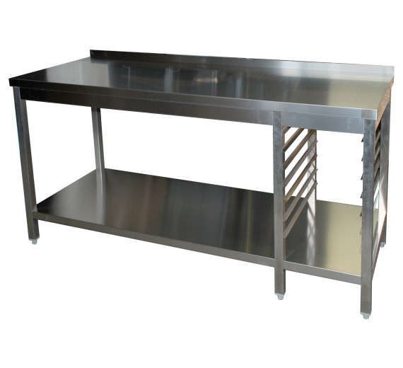 Arbejdsbord af rustfrit stål 1800 x 600 med bagkant og stik til GN1/1 i højre side